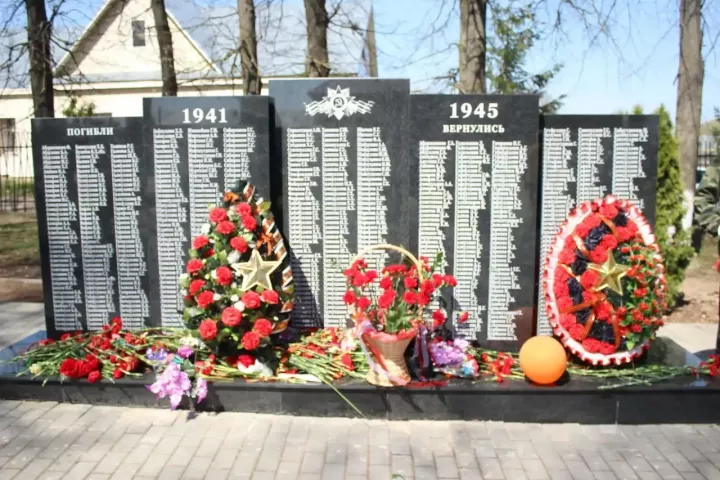 День Победы в селе Дубъязы объединил жителей на памятном митинге