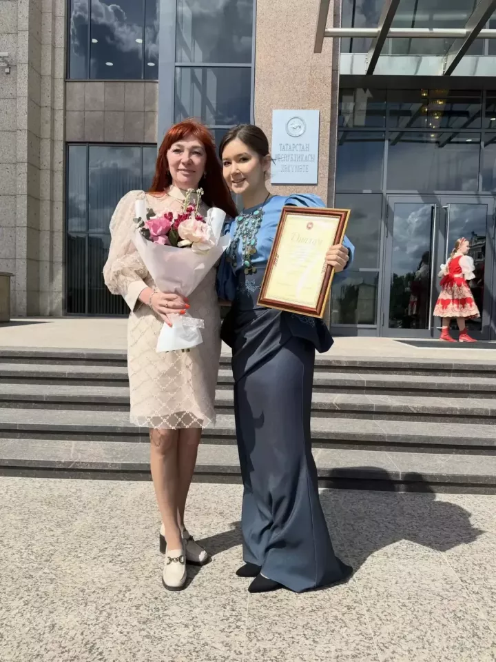 Выпускница школы искусств получила стипендию Раиса Татарстана