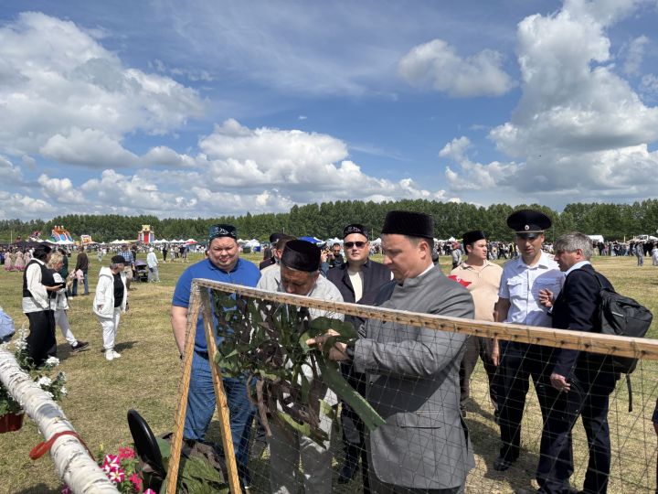 Сабантуй-2026 в Усадах официально открылся с театрализованного представления