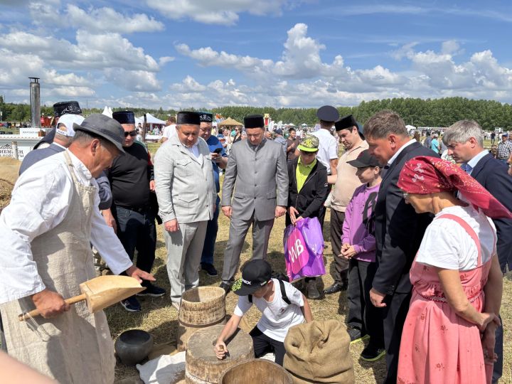 ФОТОРЕПОРТАЖ: Как прошел Сабантуй в Высокогорском районе