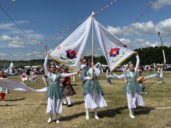 ФОТОРЕПОРТАЖ: Как прошел Сабантуй в Высокогорском районе
