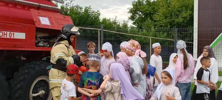 В Чирша для детей провели занятие по пожарной безопасности
