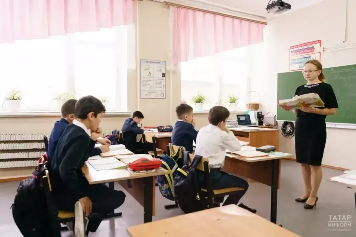 Беренче сыйныф укучыларын озынрак каникуллар көтә