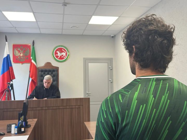 Суд назначил штраф водителю за повторную езду после лишения прав