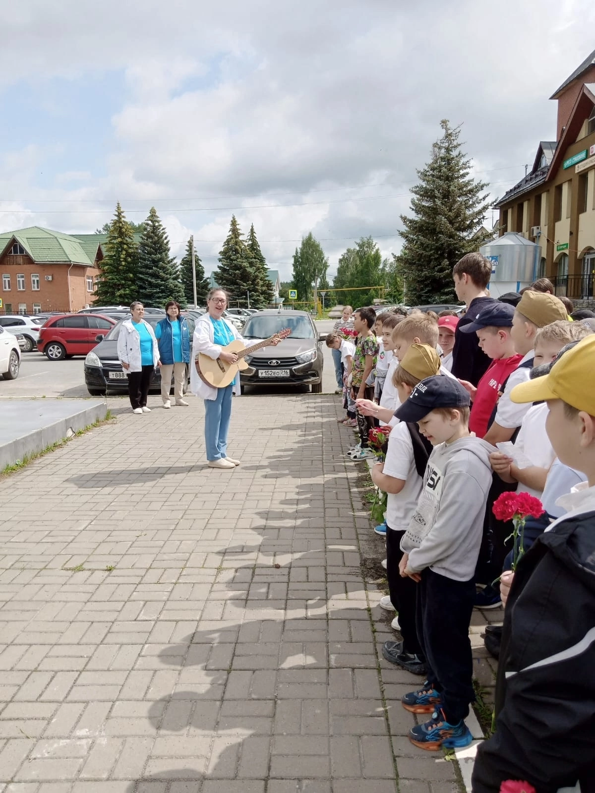 Alt: Эльза Алеева учитель английского