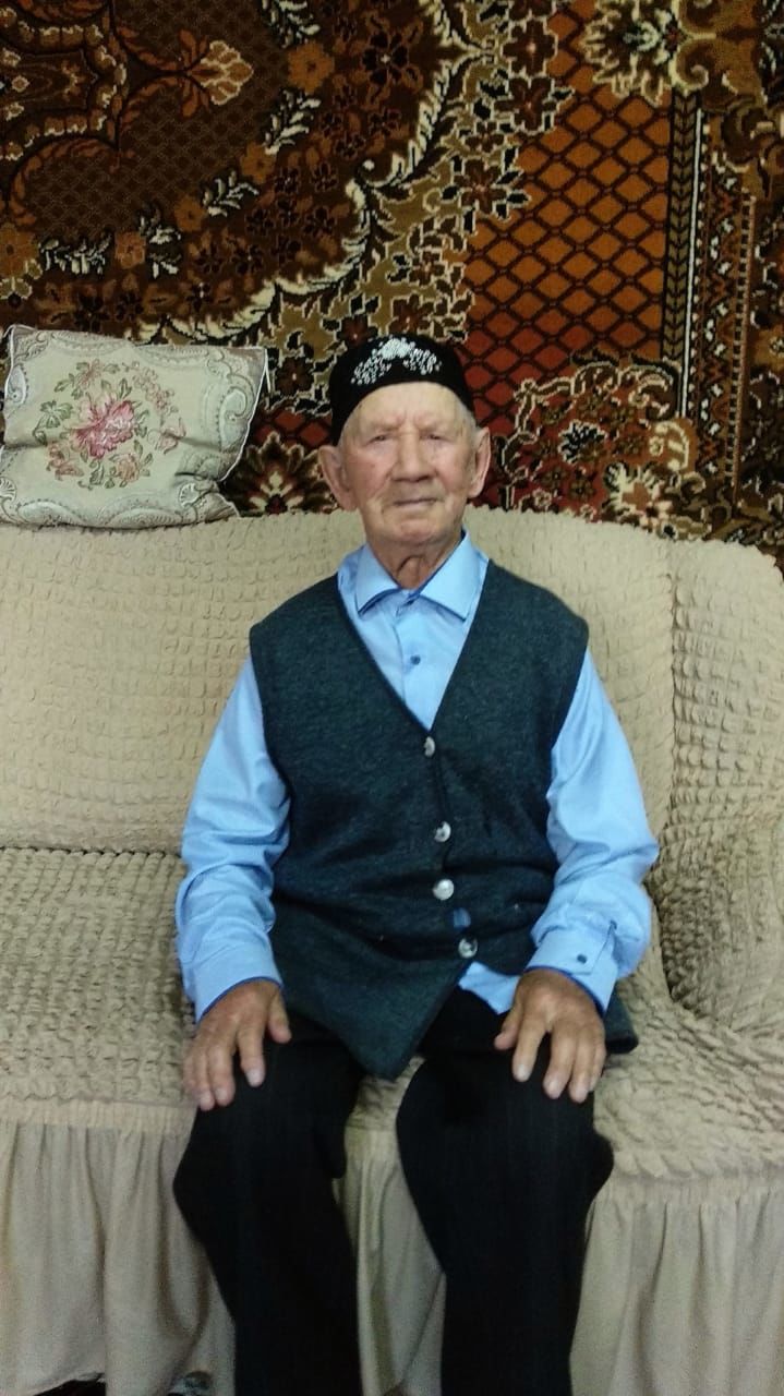 Продолжается поздравление ветеранов и пожилых людей Высокогорского района