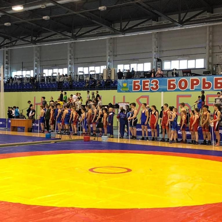В спортивном комплексе «Биектау» прошёл Кубок Республики Татарстан по вольной борьбе среди юношей до 16 лет