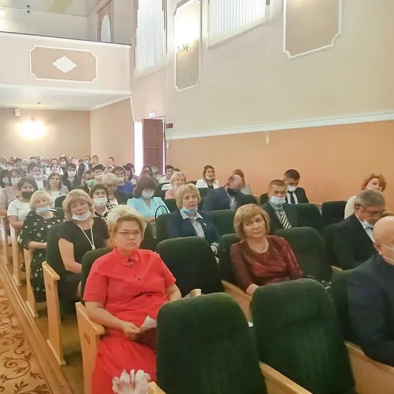 В ЦДК состоялась традиционная Августовская конференция работников отдела образования Высокогорского района