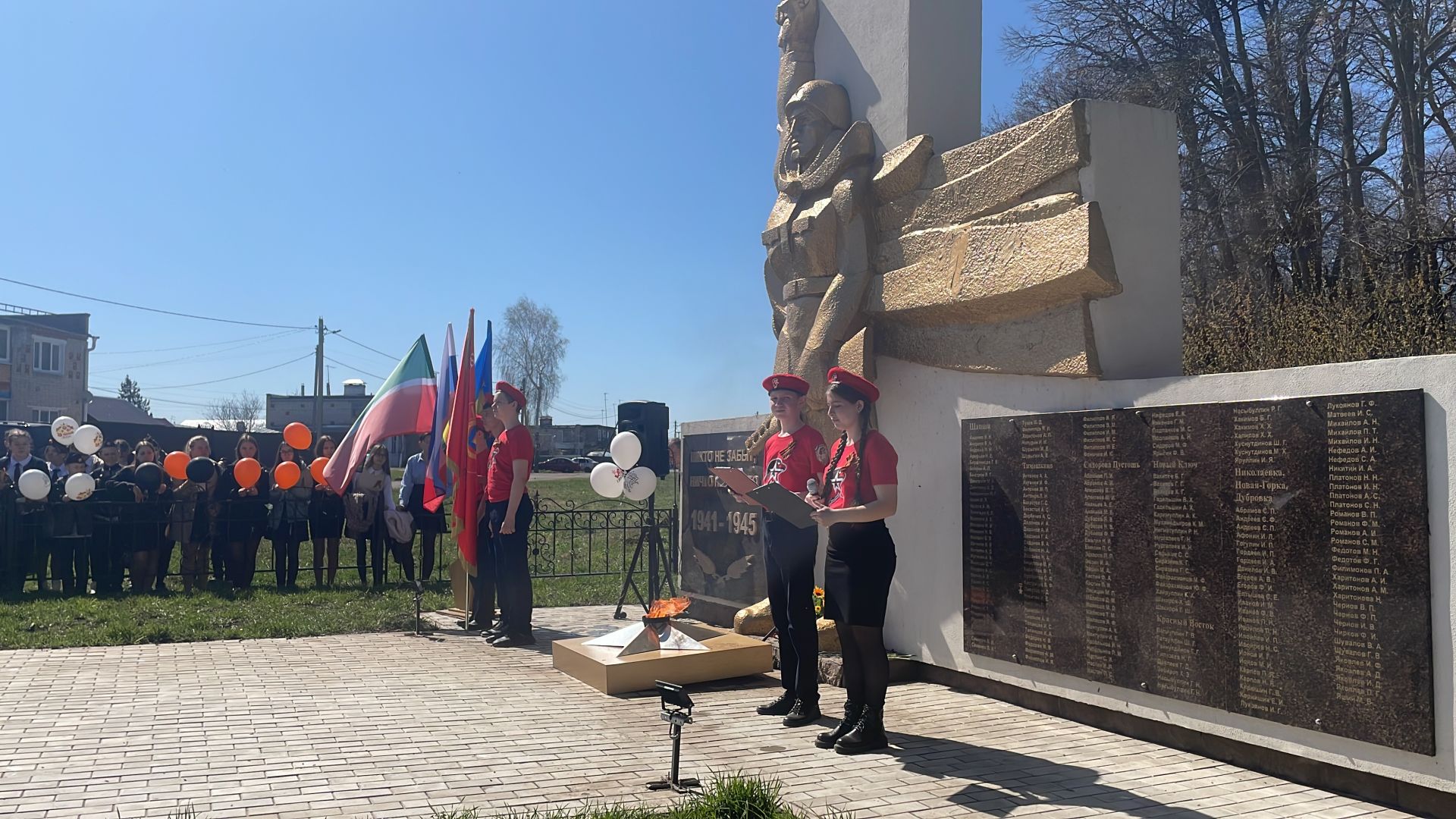 В селе Шапши прошёл митинг, посвящённый празднованию Дня Победы