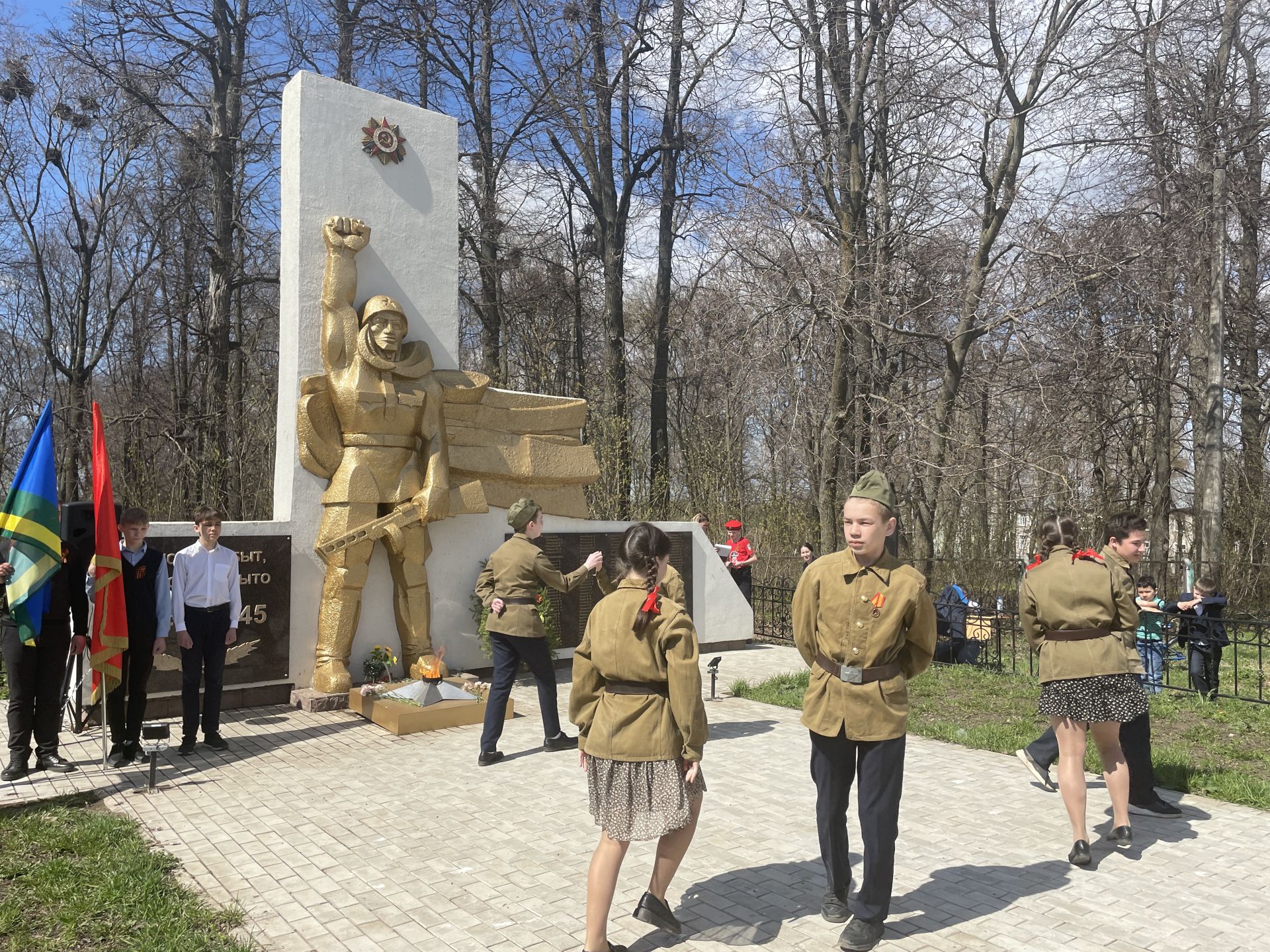 В селе Шапши прошёл митинг, посвящённый празднованию Дня Победы