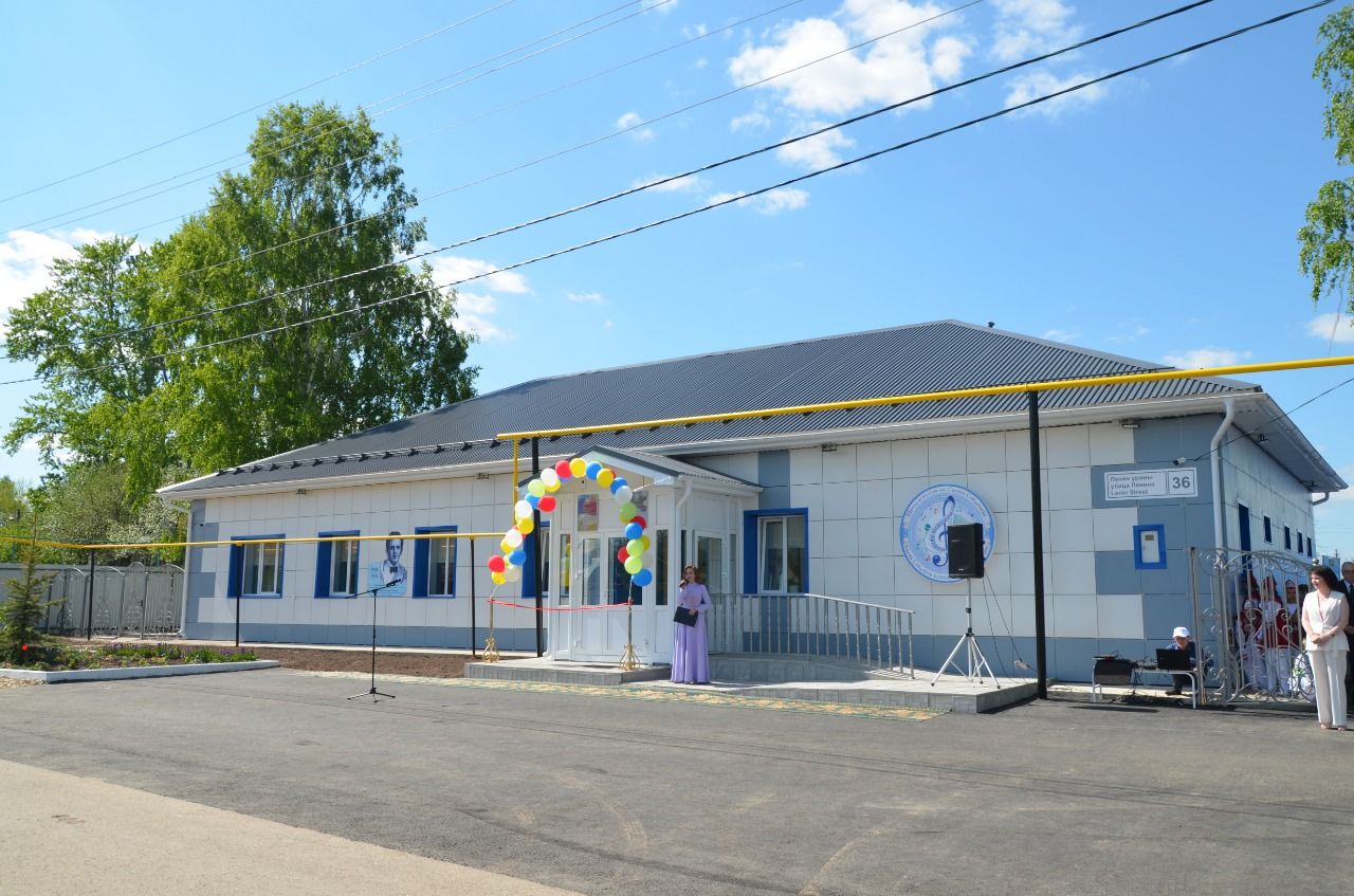 Сегодня после капитального ремонта открылась школа искусств в селе Дубъязы