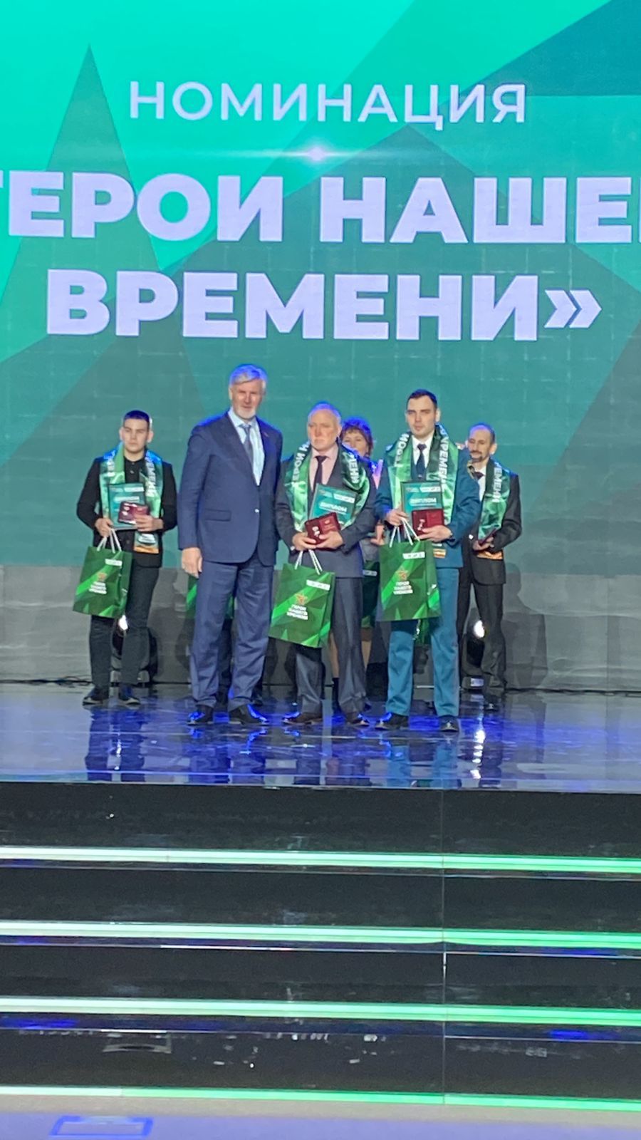 Начальник пожарного гарнизона получил медаль «Герой нашего времени»