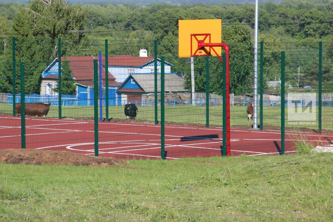 Спортивную площадку построят в Семиозерском поселении