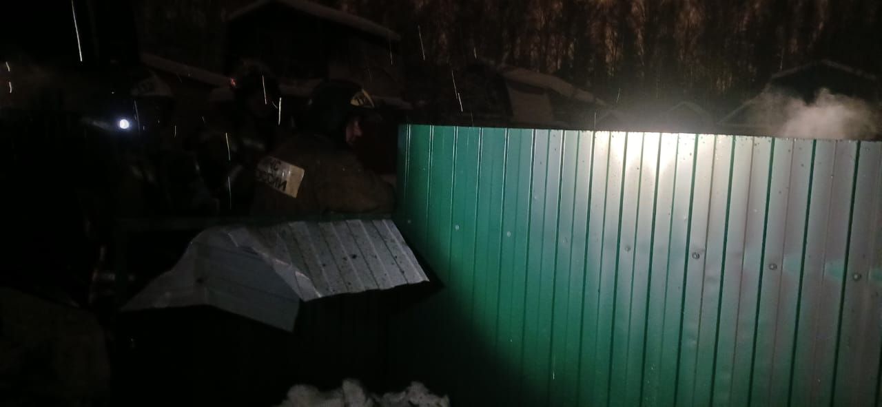 На пожаре в Высокогорском районе обнаружили труп женщины