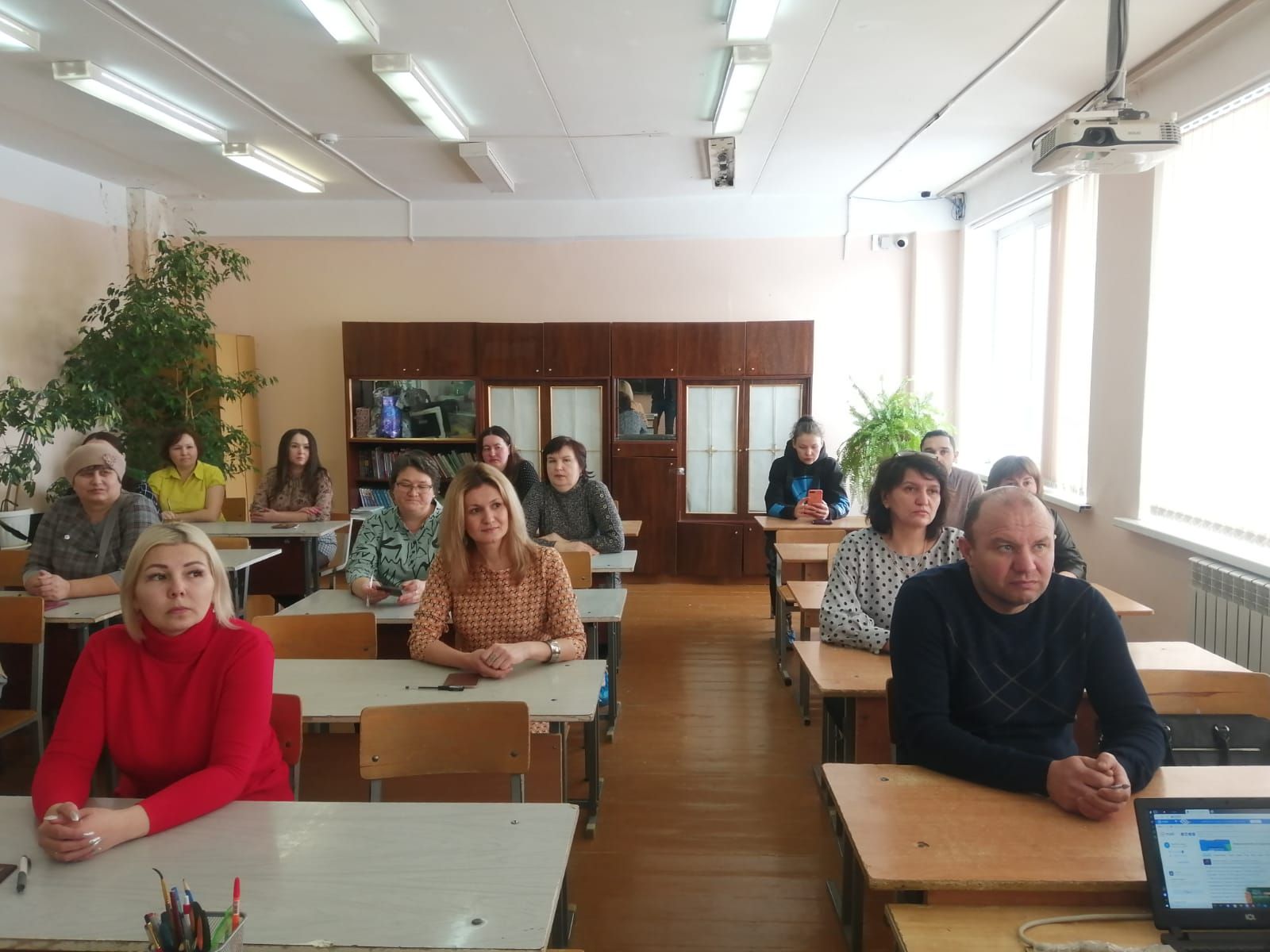 Сегодня проходит Всероссийская акция «Сдаем вместе. День сдачи ЕГЭ родителями»