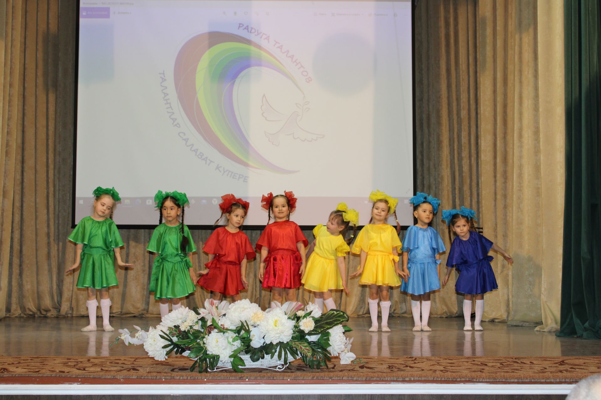 Воспитанники детсадов приняли участие в районном конкурсе «Радуга талантов» (+ФОТО)