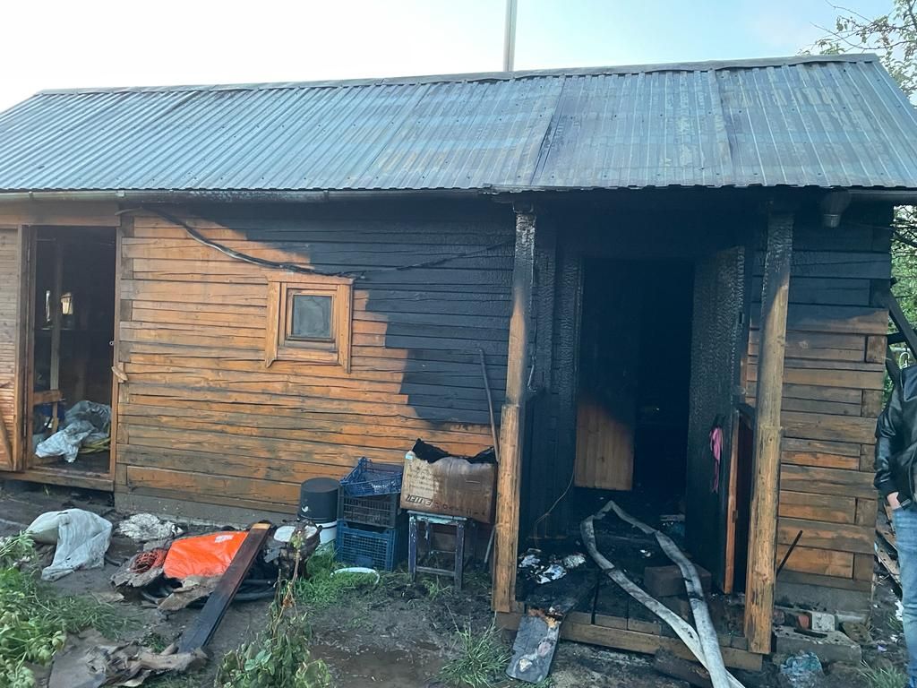 В Семиозерском сельском поселении сгорела баня. Есть пострадавшие