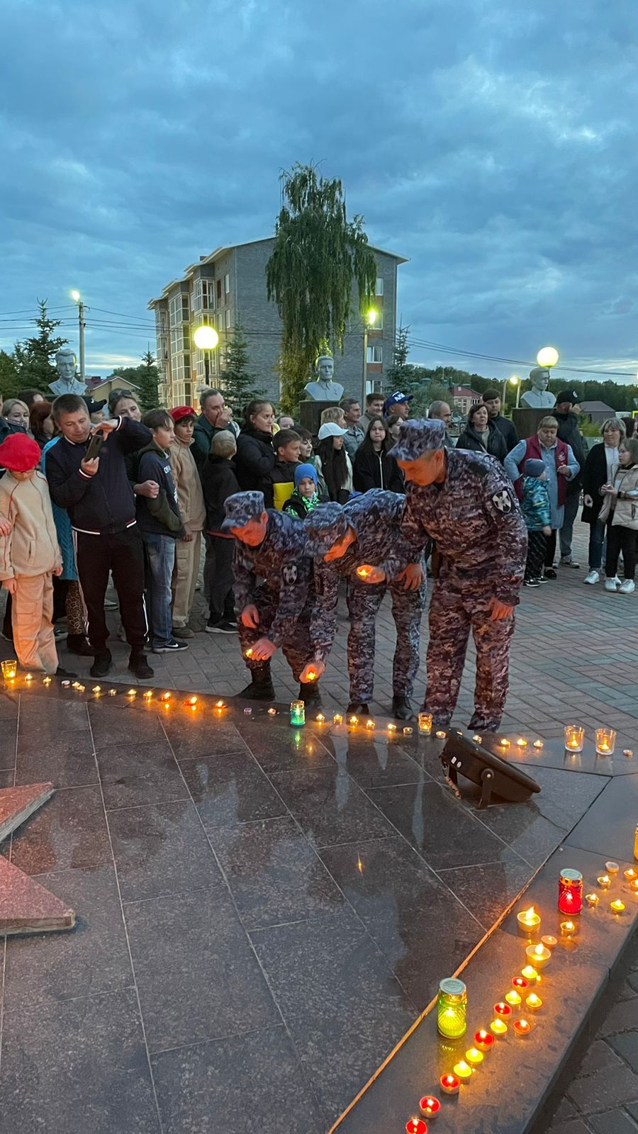 На Аллее Славы высокогорцы зажгли «Свечу памяти»