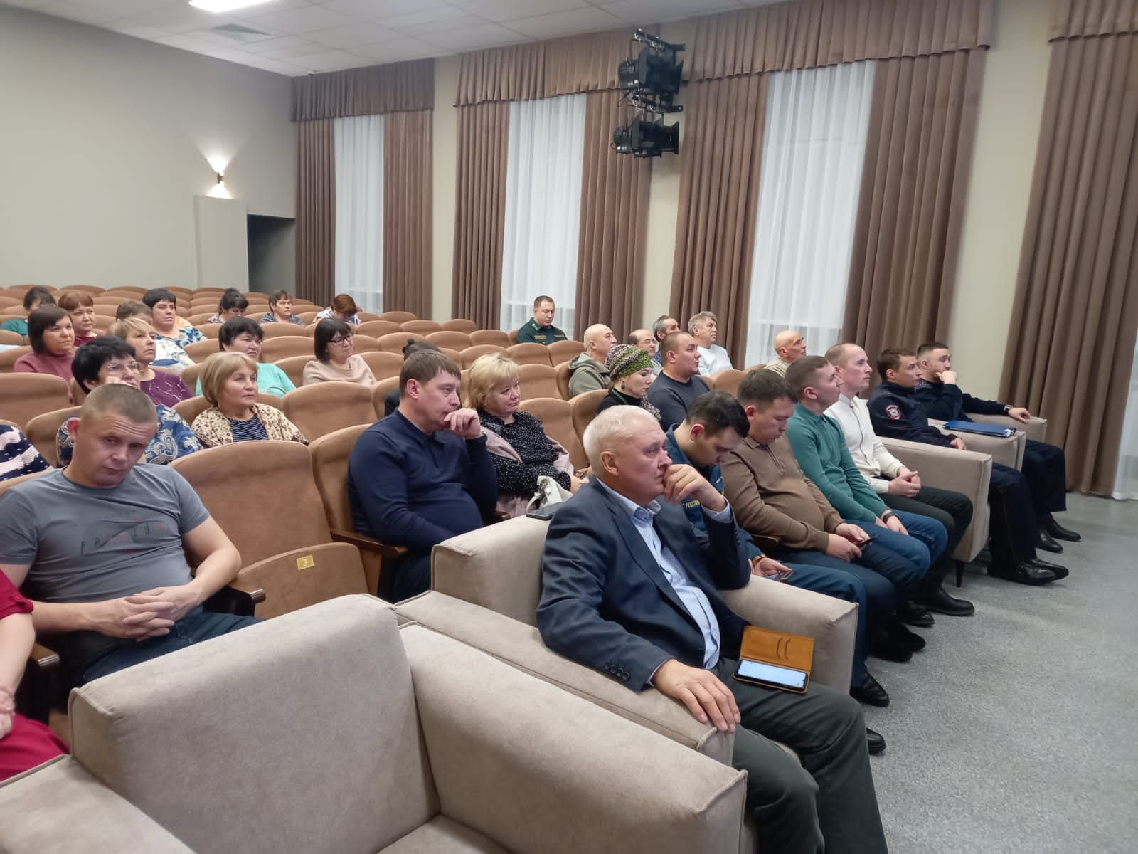 Сегодня прошло очередное собрание граждан в Мульминском сельском поселении