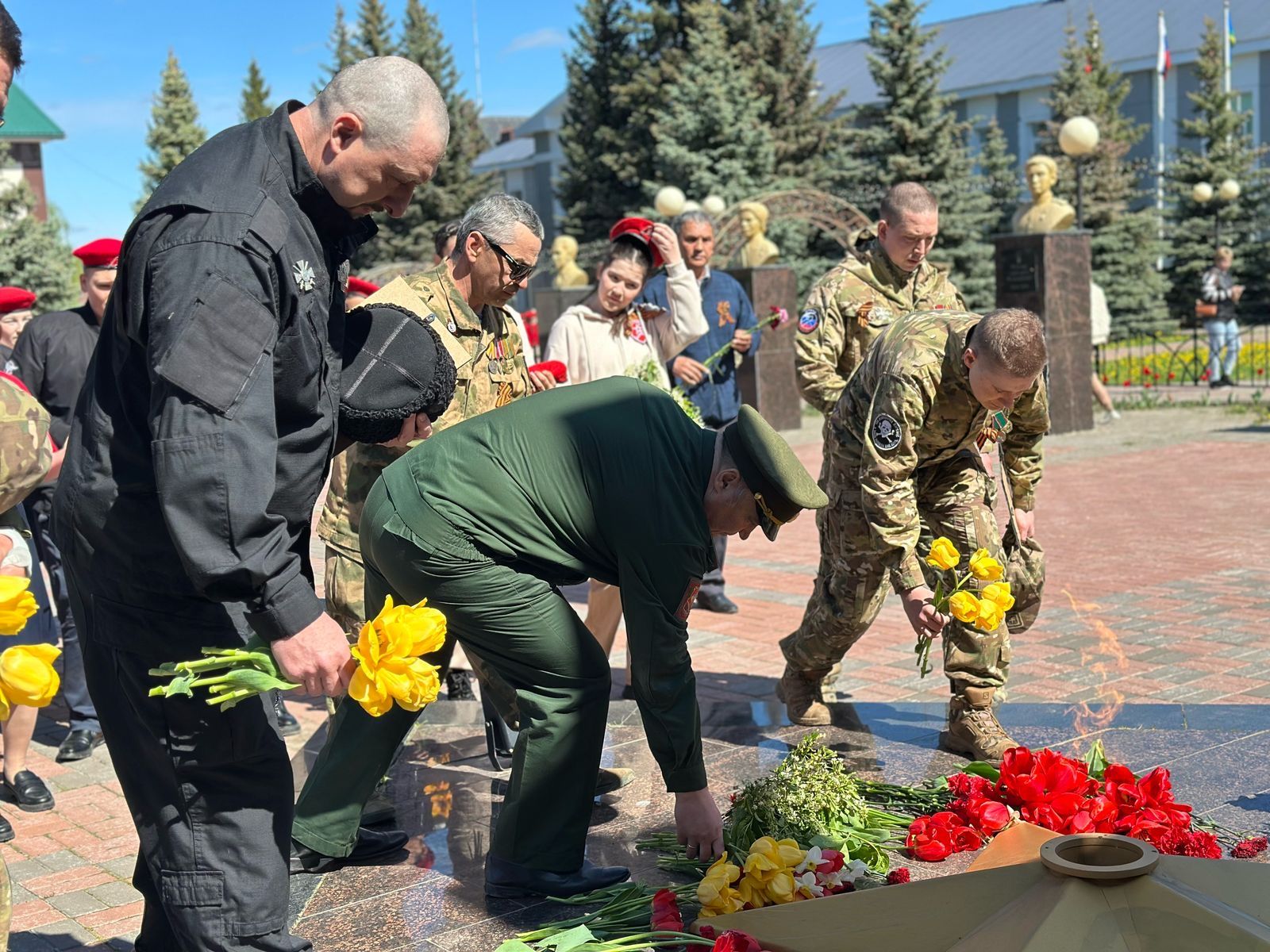 Слёт юнармейских отрядов на Аллее Славы