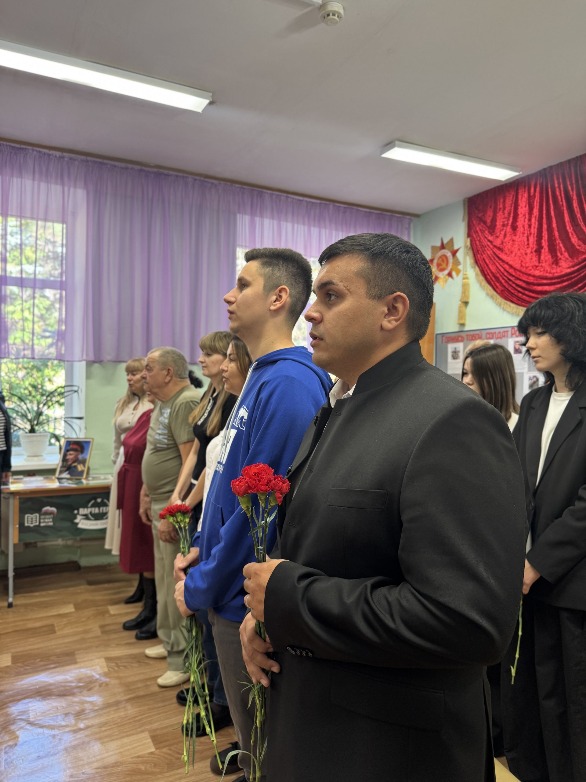В Высокогорском районе увековечили память участника СВО Александра Шулаева