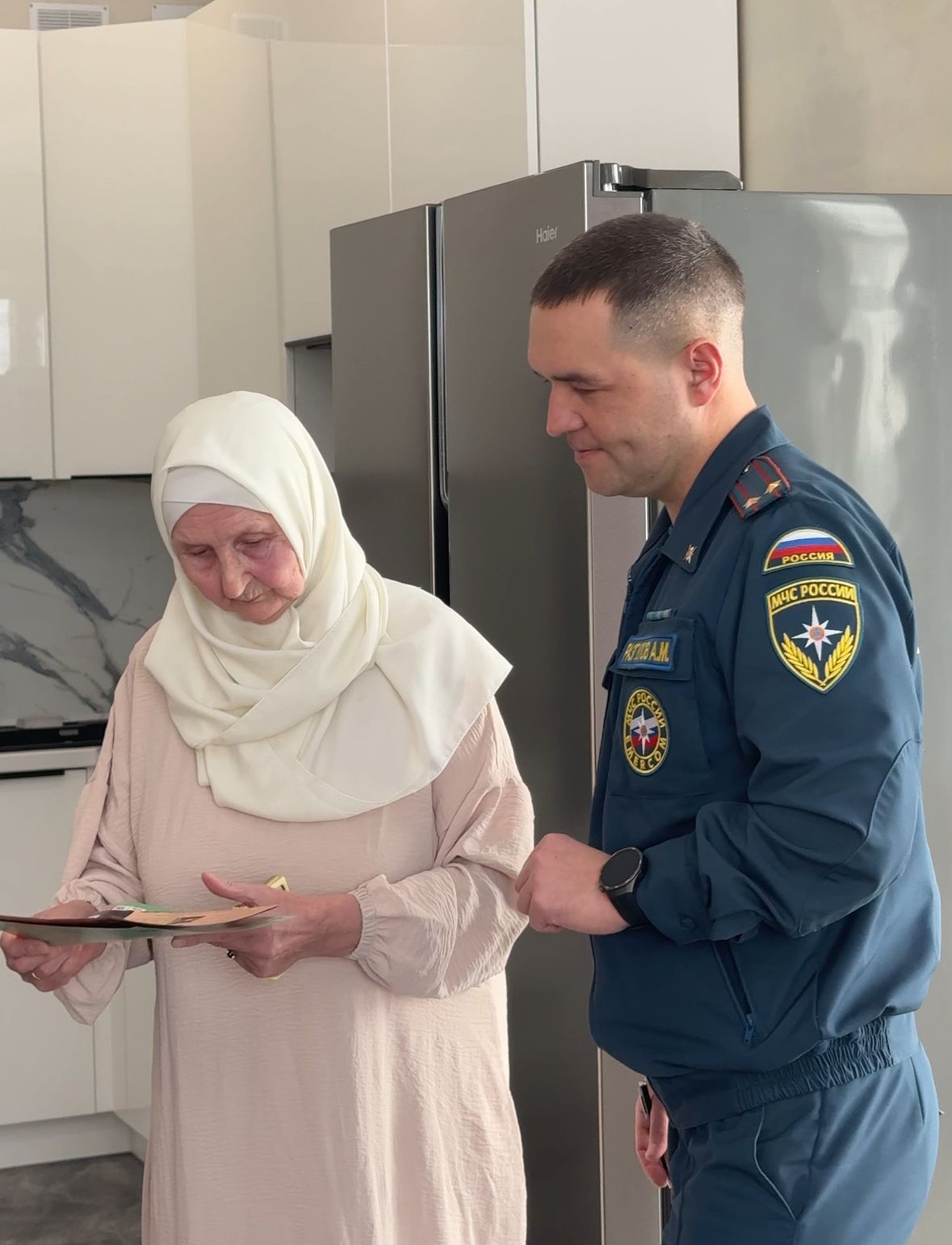 В Высокогорском районе семьям участников СВО устанавливают пожарные извещатели