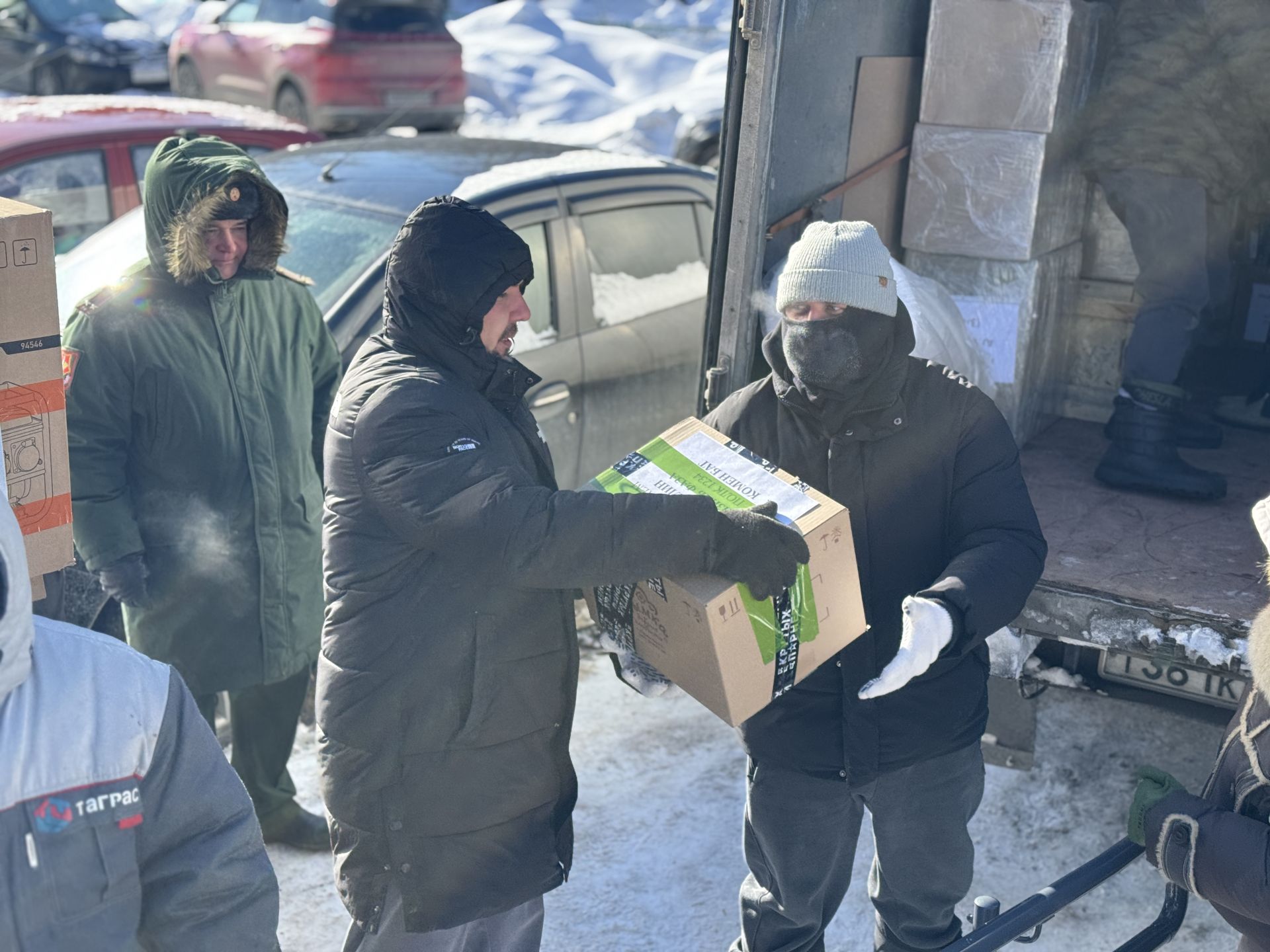 Из Высокогорского района отправили три машины гуманитарной помощи