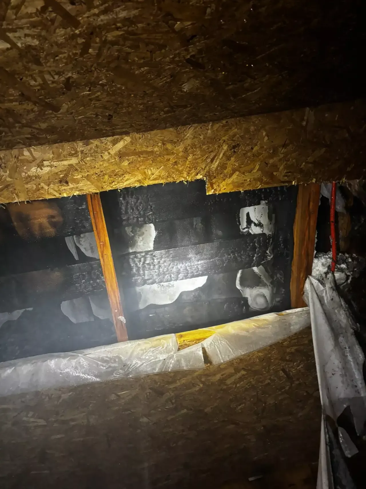 В Ивановке произошёл пожар дома — сгорела крыша на 48 кв. м