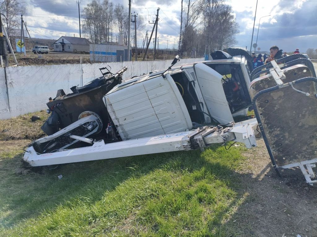 Татарстанда М-7 трассасындагы һәлакәттә бер кеше җәрәхәтләнде