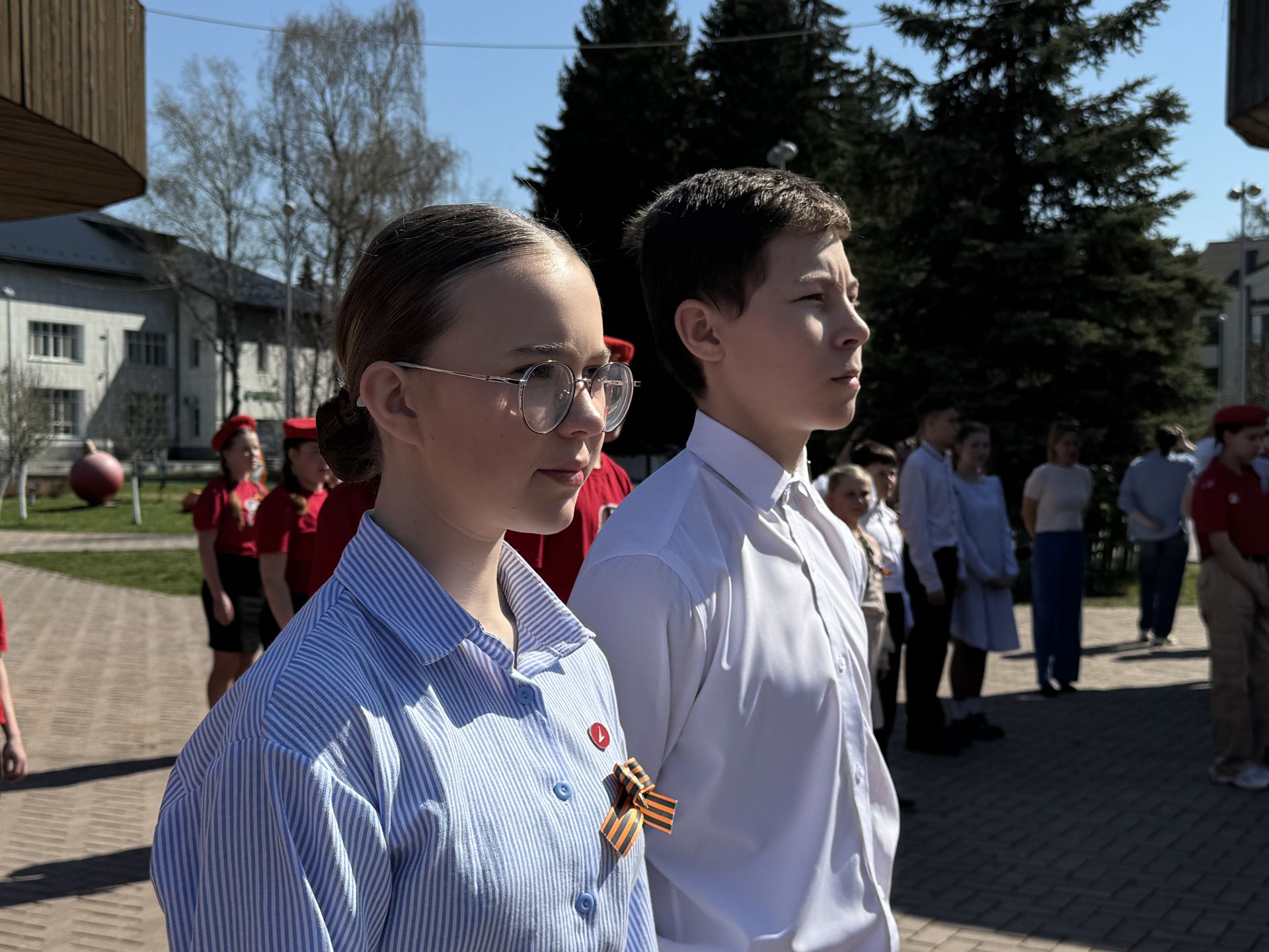 Более 100 участников исполнили «Вальс Победы» в Бирюлях