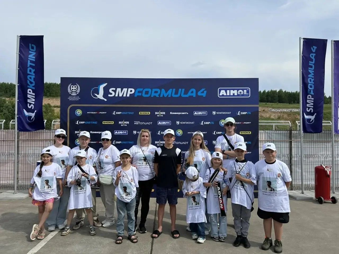 Семьи участников СВО побывали на этапе Чемпионата России в классе «Формула-4»
