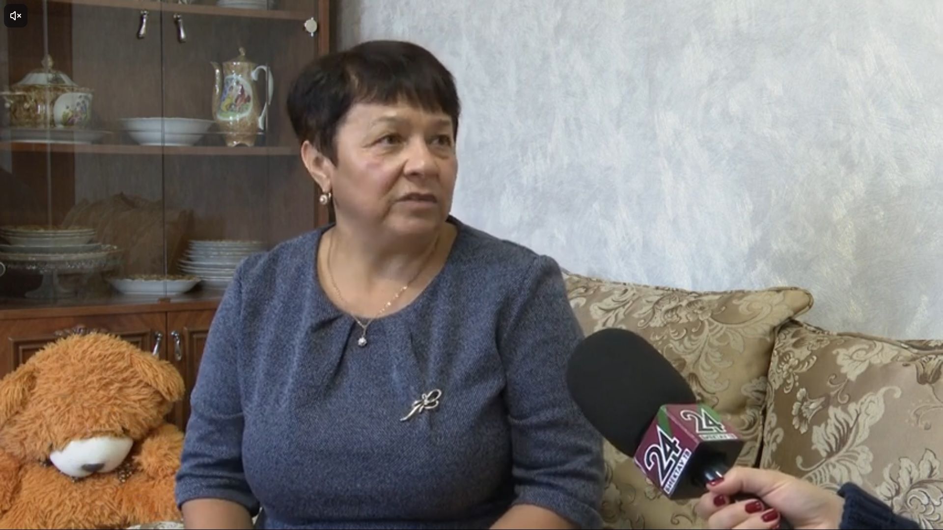 «Пинают, и по носу попадало»: доярка из хозяйства «Асянь» о своей работе