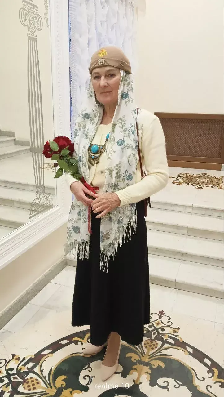 Женщина стала голосом природы: как появился «стол птичий»