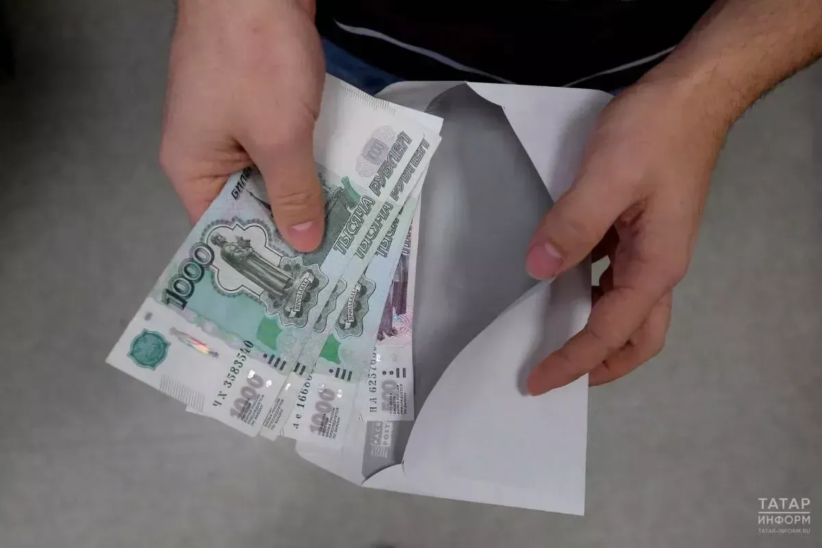 Зарплата «в конверте» лишает будущей пенсии и больничных