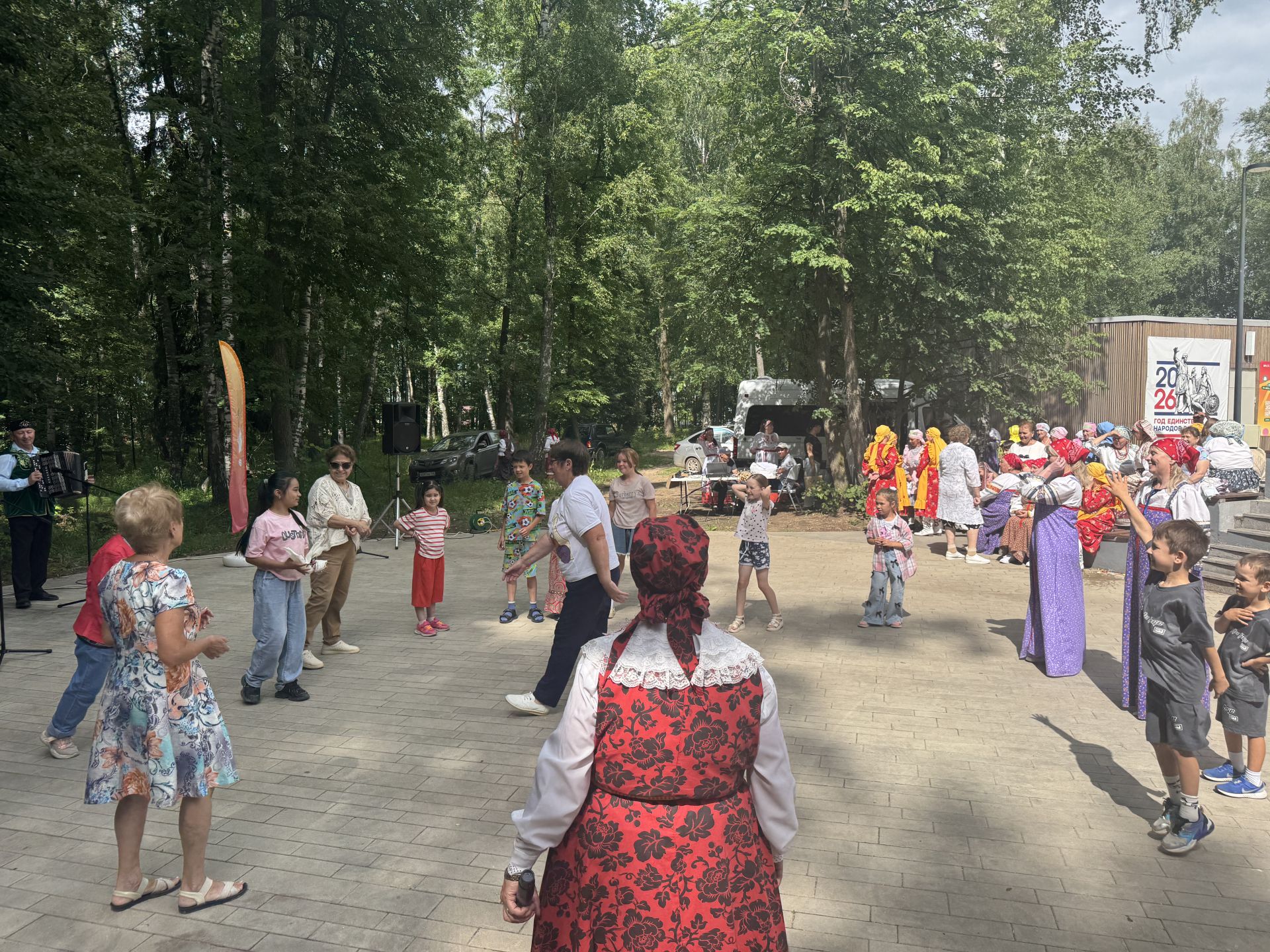 В Парке Победы прошел Единый день фольклора