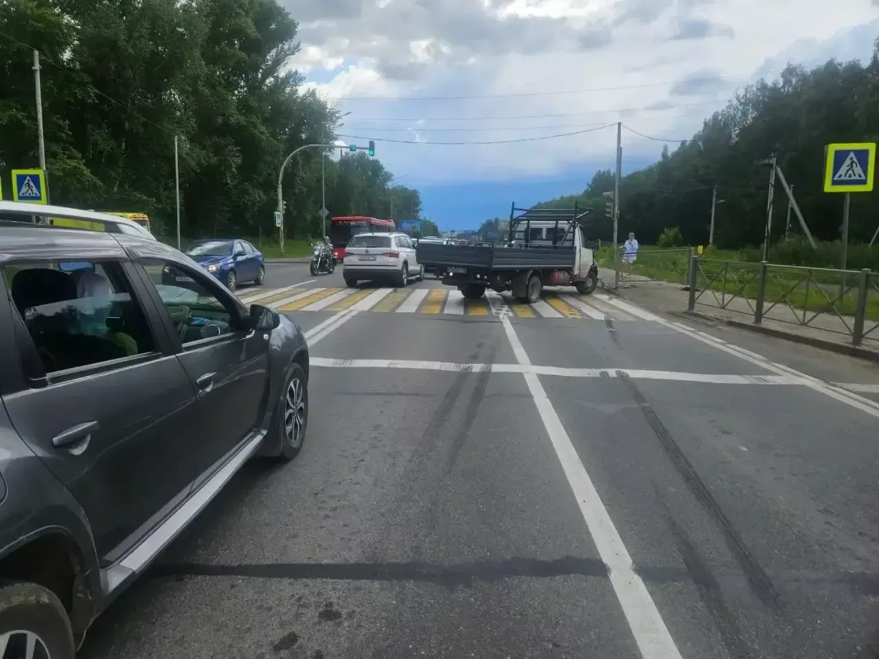 Пешеход пострадал в ДТП на трассе М-7 под Кировом