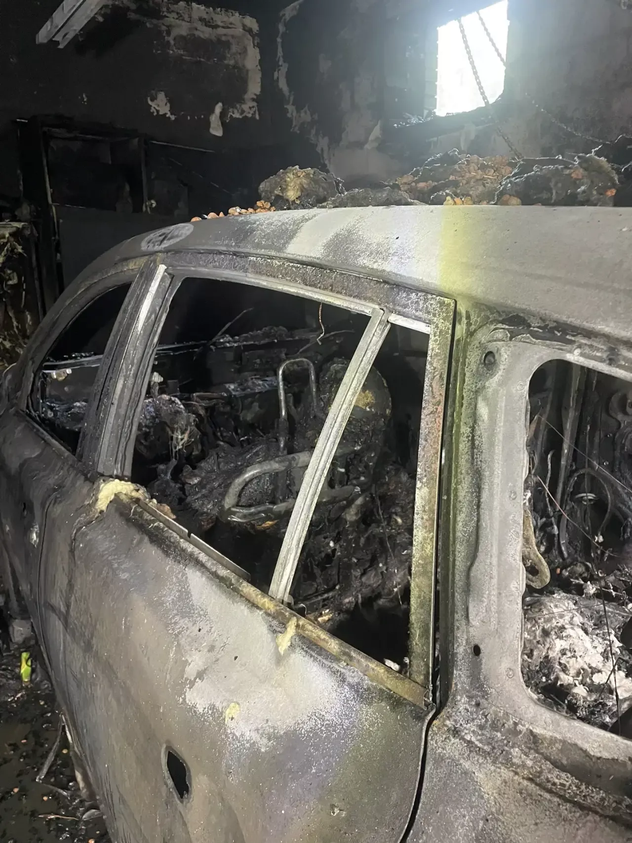 В Высокой Горе при пожаре в жилом доме погиб 84-летний мужчина
