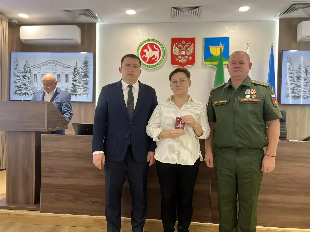 Военнослужащие получили государственные награды за воинский долг