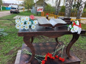 Ташлы Кавал авылында «Моабит дәфтәре» скульптура-композициясе ачылды