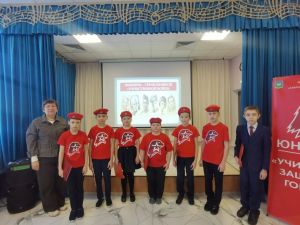 Память о юных героях: урок мужества в Алатской школе им. А.О. Ахманова