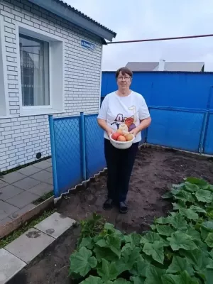 Семья Антоновых представила участок на конкурсе Ветеранское подворье
