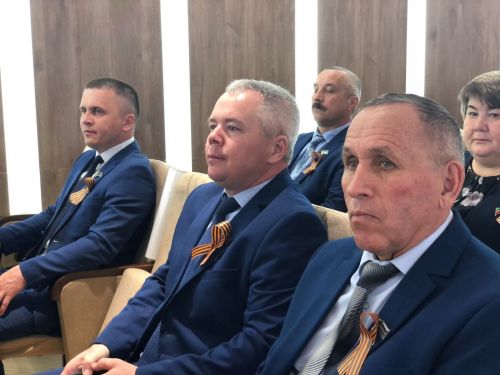 Молодым педагогам Высокогорского района будет положена выплата в 100 тыс.рублей