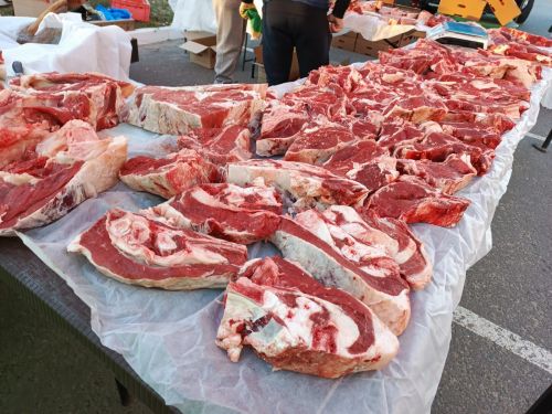 Рустам Минниханов: Татарстан полностью обеспечивает себя основными продуктами благодаря работникам АПК