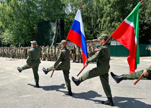 Курсанты отделения Центра «ВОИН» закончили обучение по программе смены «Время юных героев»