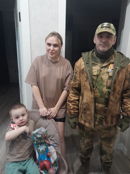 «Союз Ветеранов СВО» района поздравили детей погибших бойцов с новым годом