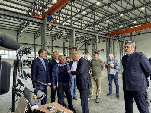 Раис Татарстана ознакомился с достижениями предприятий района