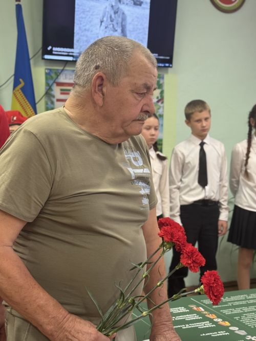 В Высокогорском районе увековечили память участника СВО Александра Шулаева