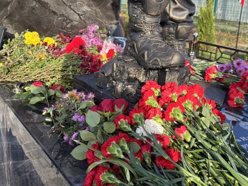 В Высокогорском районе увековечили память погибших участников СВО
