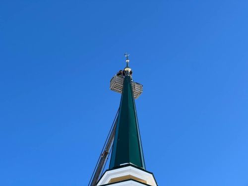 Полумесяц над мечетью в селе Айбаш