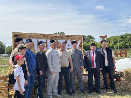 Сабантуй-2026 в Усадах официально открылся с театрализованного представления